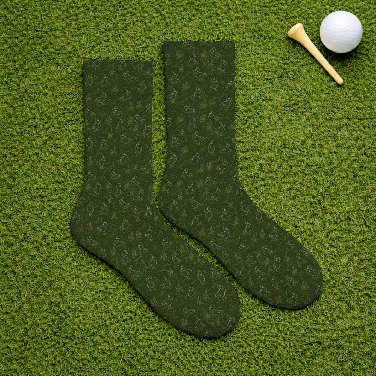 Funny Duck Hunting Golf Socks, Vintage Waterfowl Pattern Golf Sock, Golf Gift For Golfer